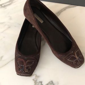 Women’s shoes